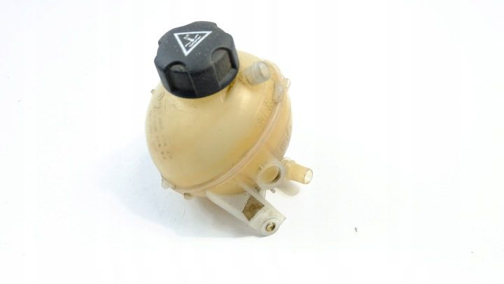 Citroen DS5 2.0 HDI расширительный бачок 9654310780, фото 3