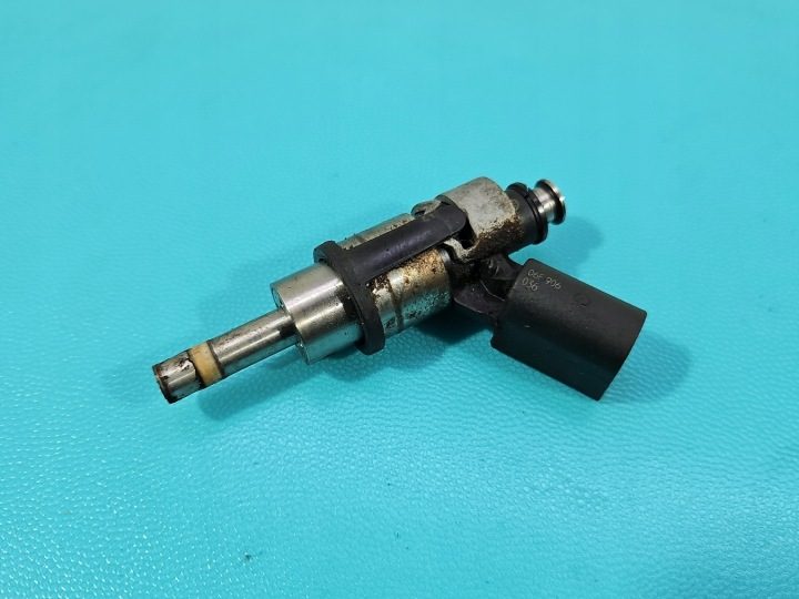 1X ФОРСУНКА VW PASSAT B6 06F906036 0261500014 2.0 FSI, фото 1