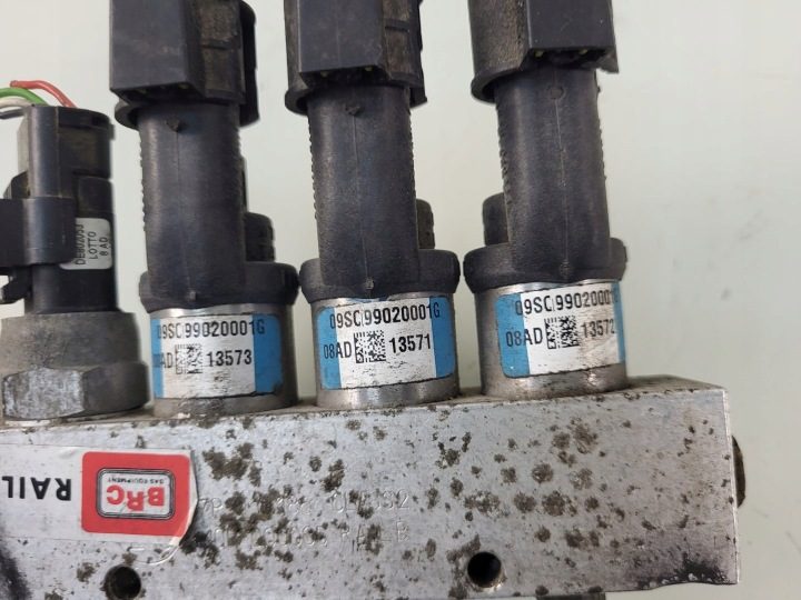 BRC RAIL SEQUENT ТОПЛИВНАЯ РАМПА ГАЗА ГБО ФОРСУНКА 3-CYLINDRY, фото 6