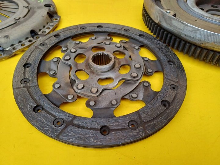 ДВУХМАССОВЫЙ МАХОВИК В СБОРЕ FORD FOCUS MK1 1.8B, фото 3