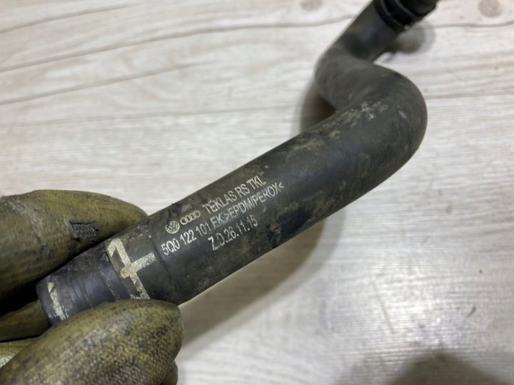 Volkswagen OE 5Q0122101FK шланг воды, фото 2