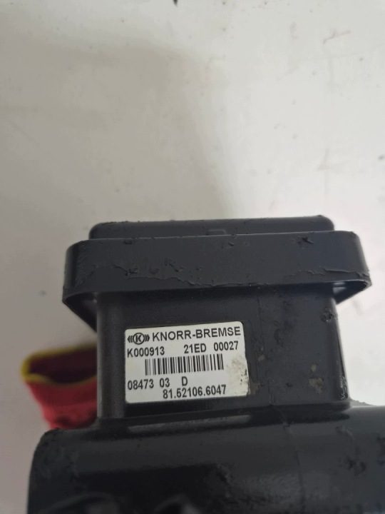 КЛАПАН МОДУЛЯТОР ТОРМОЗНОЙ ПЕРЕДНЕЙ ОСИ MAN TGX EURO 5 81521066047, фото 3