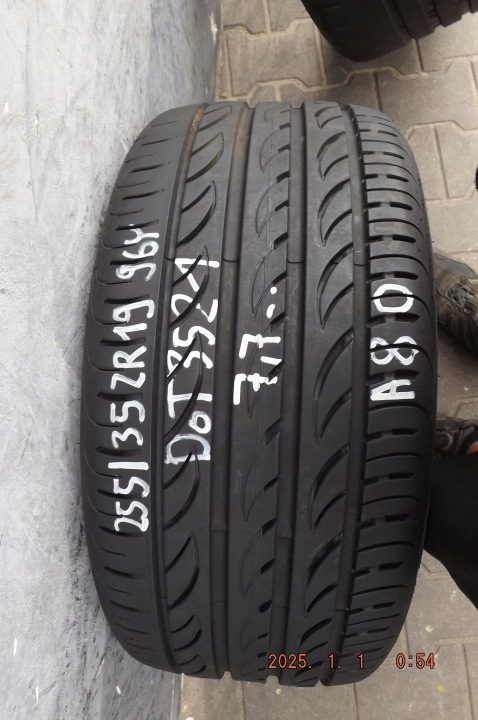Шина летняя Pirelli P Zero 255/35R19 96 Y защита диска, усилитель (XL), фото 1