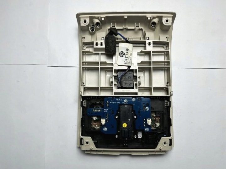 ПЛАФОН ОСВЕЩЕНИЯ САЛОНА VW PASSAT B8 5G0867489B, фото 3