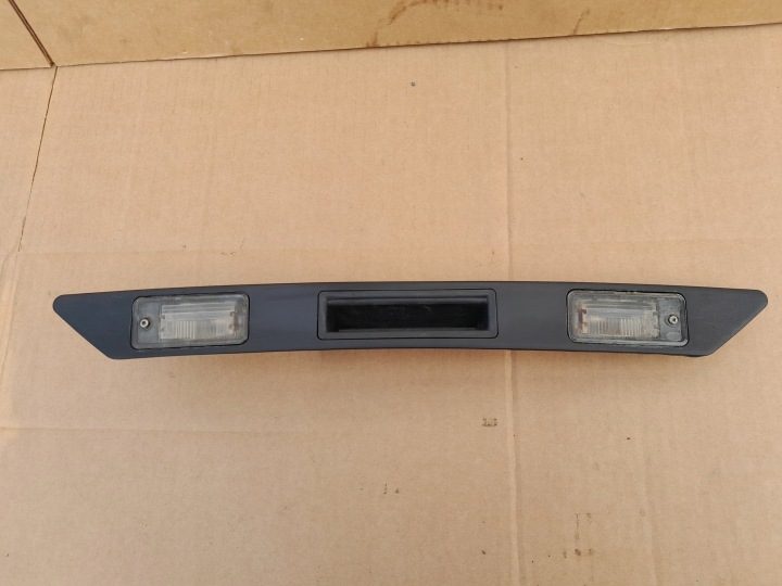 НАКЛАДКА ПОДСВЕТКА НОМЕРА РУЧКА КРЫШКИ AUDI A4 B7 , A6 C6 , A3 8P, фото 1