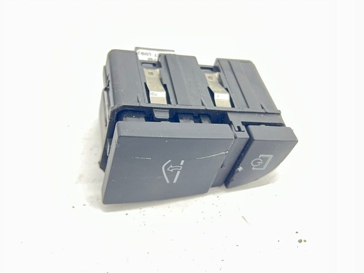 Audi A6 C6 кнопка переключатель открывания бардачка 4F1927227B, фото 1