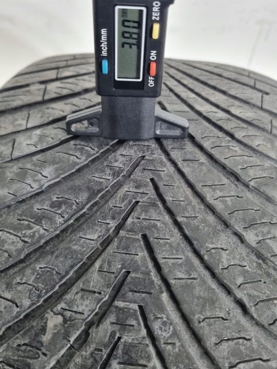 Шина всесезонная Kumho Solus 4S HA32 235/45R18 98 Y сцепление на снегу (3PMSF), усилитель (XL), фото 4