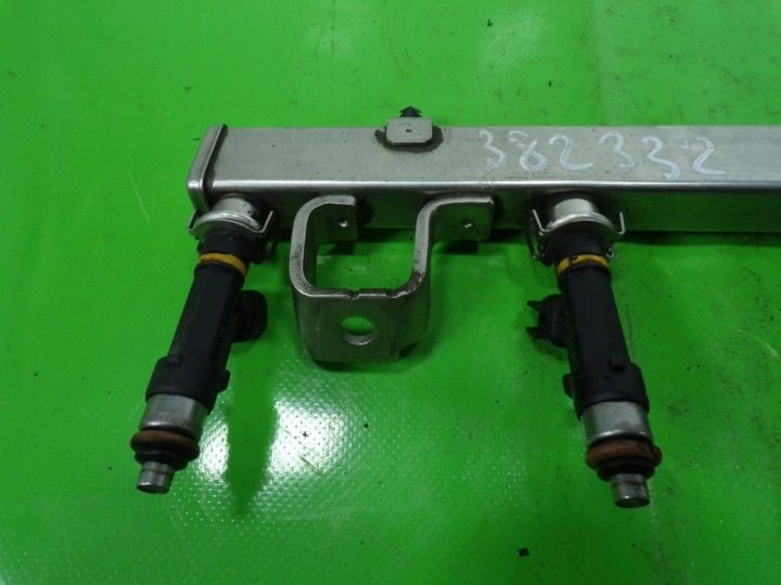 MAZDA 3 1.4 16V, 84 л.с. ТОПЛИВНАЯ РАМПА 6M8G9D280AA, фото 3
