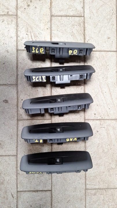 ПАНЕЛЬ БЛОК КНОПОК СТЕКЛОПОДЪЕМНИКОВ RENAULT SCENIC IV KADJAR 809605274R, фото 1