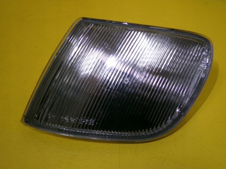 Катафот передний левый Volkswagen Passat B4 185102B NR150, фото 1