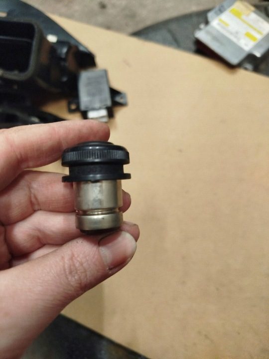 Прикуриватель Suzuki Forenza, фото 2