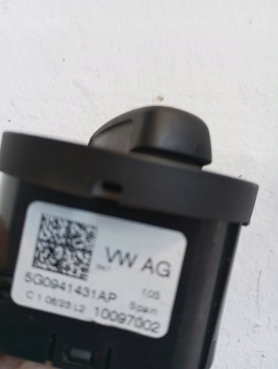 ВЫКЛЮЧАТЕЛЬ ПЕРЕКЛЮЧАТЕЛЬ СВЕТА VW POLO 2G0 5G0941431AP, фото 2
