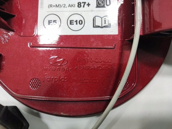 ЛЮЧОК КРЫШКА ГОРЛОВИНЫ БЕНЗОБАКА HYUNDAI BAYON 2021-2024 69510-Q0400, фото 4