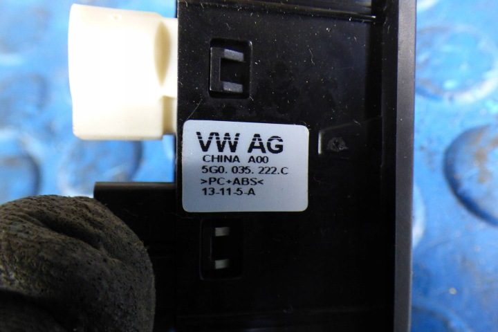 Volkswagen Golf VII гнездо порт AUX USB 5G0035222C, фото 4