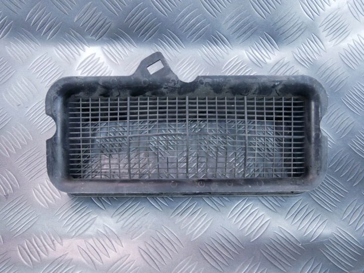 Заборник решетка воздуха жабо 5Q0815479 AUDI TT 8S, фото 1