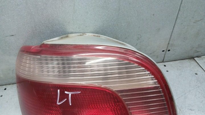 Фонарь левый задний Toyota Yaris I 1.0B, фото 4