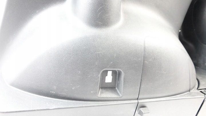 TOYOTA VERSO ОБШИВКА БАГАЖНИКА ПРАВАЯ, фото 4