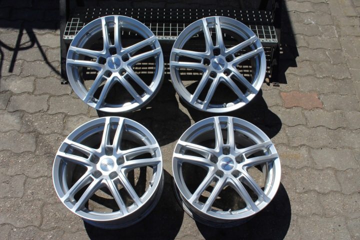 4× Литой диск Dezent 7.0" x 17" 5x114.3 ET 50, фото 2