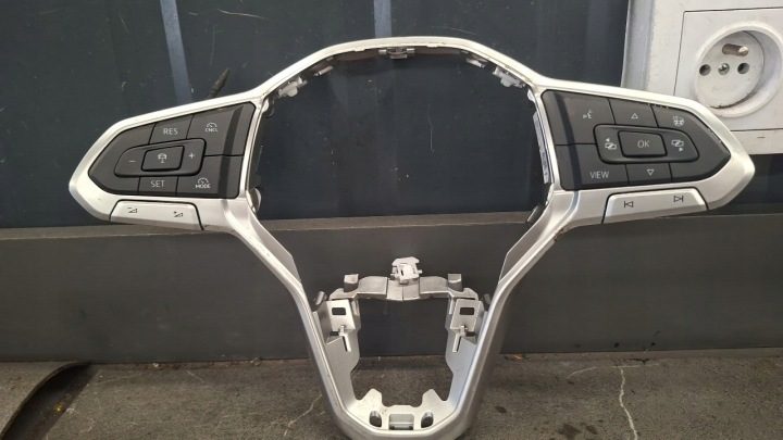 Руль мульти Funkcja Z Łopatkami с подогревом VW Tiguan III 571419089J, фото 1