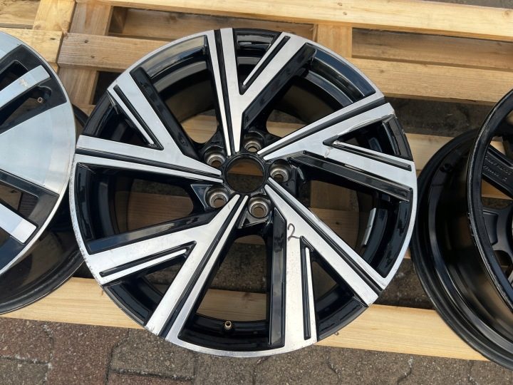 Литой диск Volkswagen OE 7.0" x 17" 5x100, фото 1