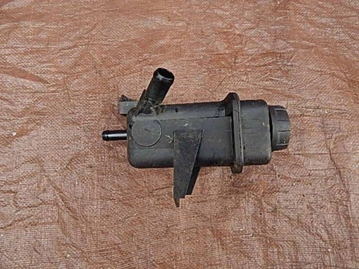 БАЧОК ГИДРОУСИЛИТЕЛЯ MITSUBISHI CARISMA DID 00-06, фото 7