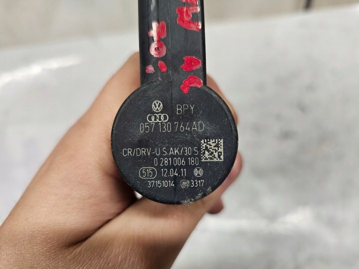 РЕГУЛЯТОР ДАВЛЕНИЯ ТОПЛИВА A6 C7 A7 Q7 A8 D4 SQ5 Q5 3.0 TDI 057130764AD, фото 4