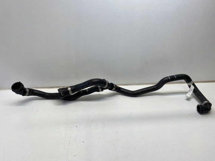 BMW i5 G60 шланг воды 8844220, фото 1