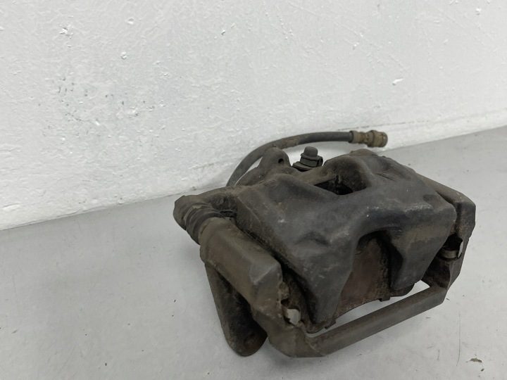 Audi A5 Задний суппорт тормозной 35 TDI Дизель 120 кВт (163 HP) 8W0615403M 2021, фото 2