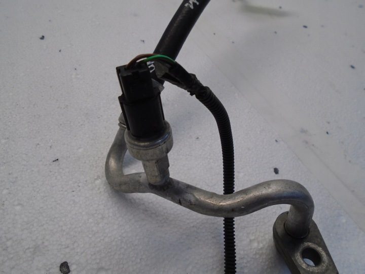 Трубка кондиционера H1F1-19N601-CB Ford Focus, фото 3