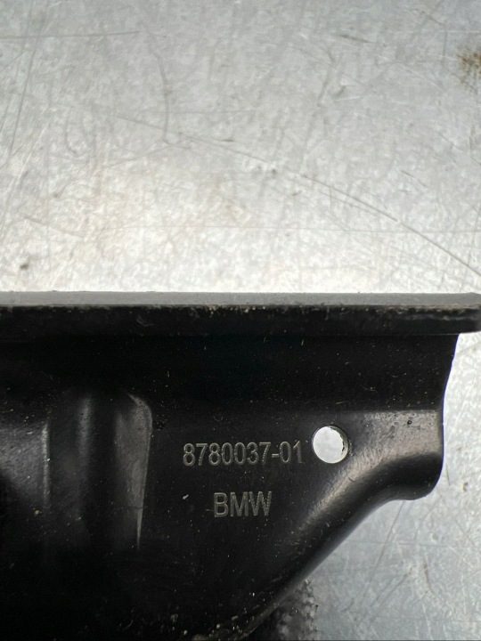 2025 BMW iX1 Крепление аккумулятора 8780037, фото 5