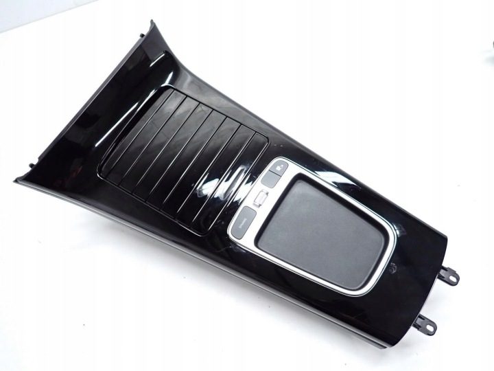 ТОННЕЛЬ ПАНЕЛЬ РАМКА ДЕКОР TOUCHPAD IDRIVE ЕВРОПА MERCEDES CLA II 118 X118 24 г., фото 1
