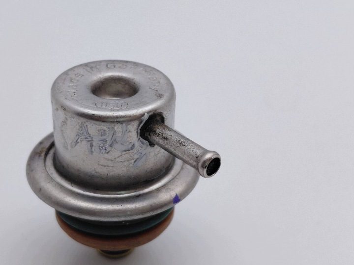 РЕГУЛЯТОР ДАВЛЕНИЯ ТОПЛИВА VW PASSAT B5 1.6 078133534C / 0280160575 NR79, фото 3