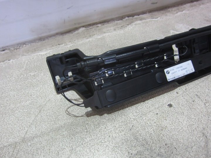 BMW X1 F48 крепление направляющая бампера задняя Smart Opener 7378532 61357391042, фото 3