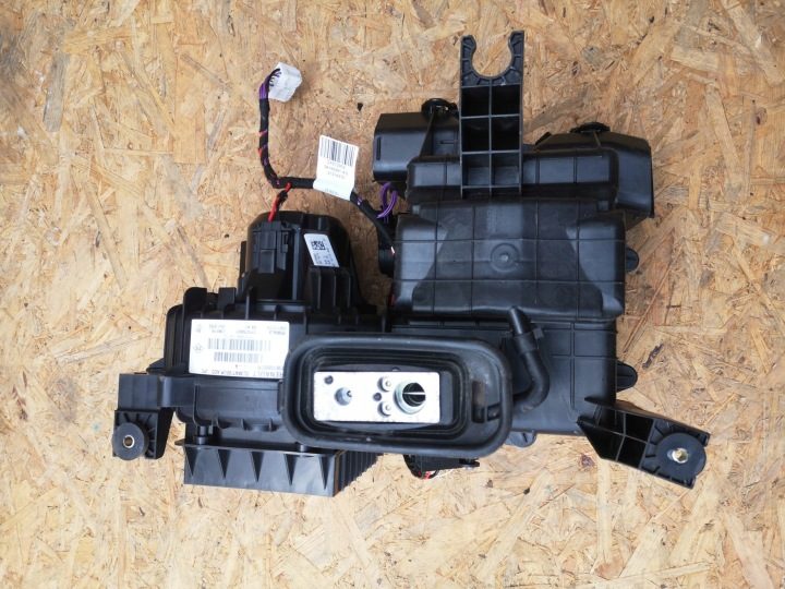 RENAULT ESPACE V ОТОПИТЕЛЬ ЗАДНИЙ 738108657R, фото 2