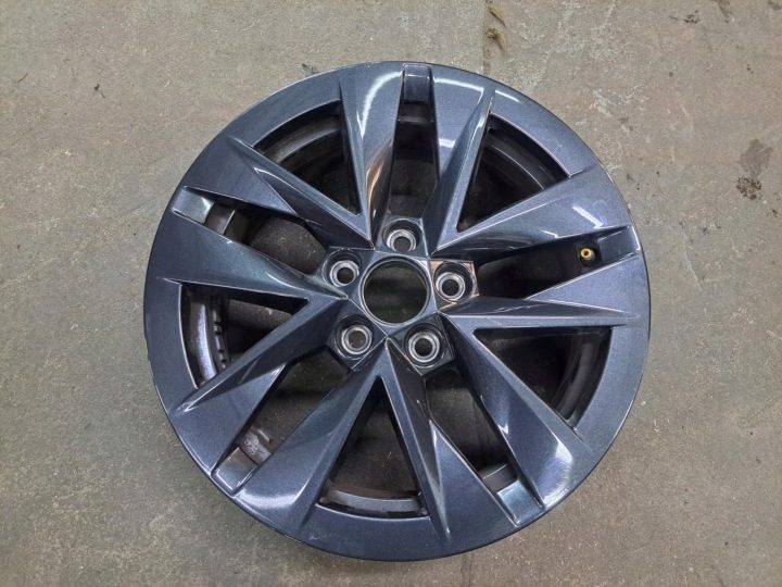 Литой диск Skoda OE 6VA601025 5.5" x 15" 5x100 ET 40, фото 1