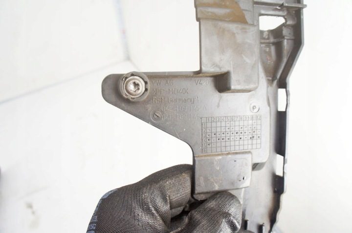 VS288+ VW Passat B8 2.0 TDI Крышка ГРМ 04L109147D 04L109145A, фото 12