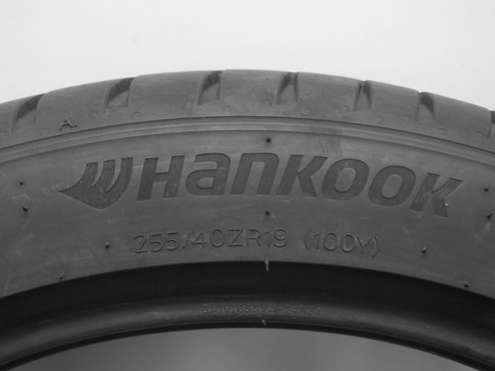 Шина летняя Hankook Ventus Evo K137 255/40R19 100 Y защита диска, усилитель (XL), фото 2