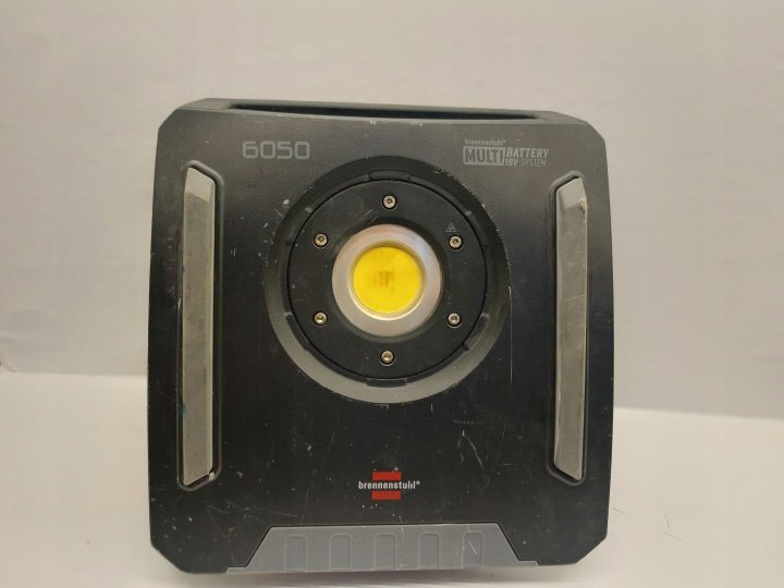 Мульти Батарея 18V система фара LED 6050 MA CAS, фото 1