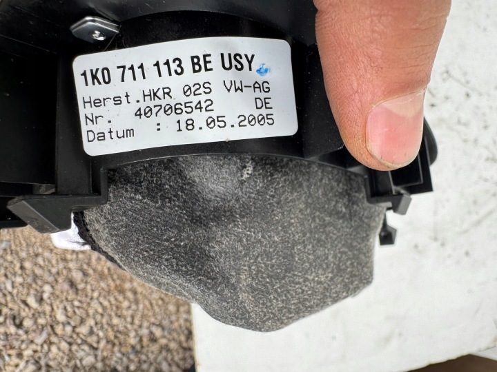 ЧЕХОЛ РУЧКА ПЕРЕКЛЮЧЕНИЯ 6 ПЕРЕДАЧ VW GOLF V GTI 1K0711113BE - WAWA, фото 5