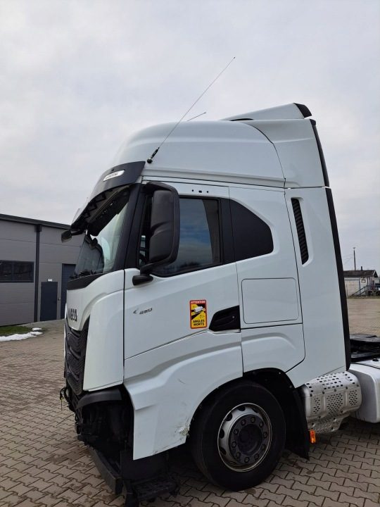 В сборе кабина спальная Iveco S WAY 2020 европа без покраски, фото 2