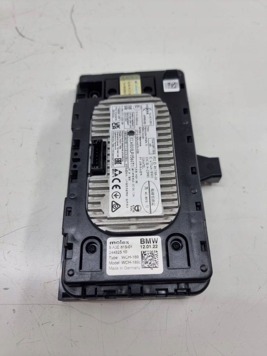 BMW 5 G30 G31 2022 Передний Модуль зарядки bezprzewodowego, фото 4