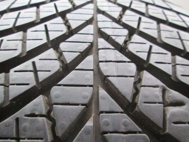 Шина всесезонная Goodyear Vector 4Seasons Gen-3 ВНЕДОРОЖНИК 225/60R18 104 Вт сцепление на снегу (3PMSF), фото 2