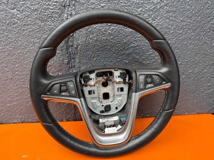 OPEL MOKKA A РУЛЬ КОЖА С ПОДОГРЕВОМ ОРИГИНАЛ ЕВРОПА, фото 1