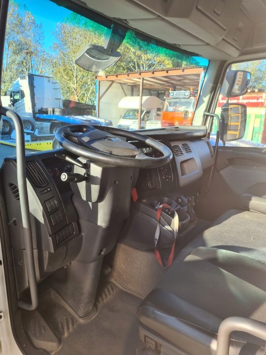 КАБИНА В СБОРЕ RENAULT GAMA D D12 EURO 6, фото 11
