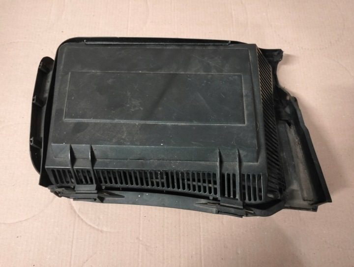 Корпус салонного фильтра правый BMW E39 8379624, фото 1
