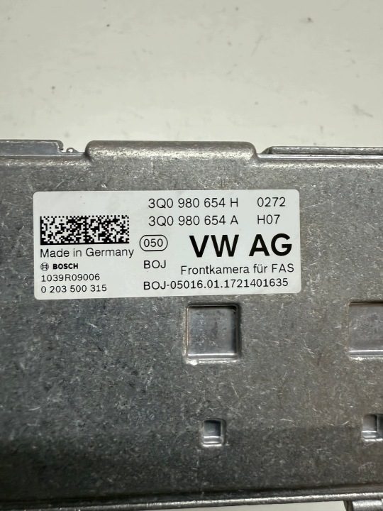 Камера передняя ассистент VW Seat Skoda Audi 3Q0980654H оригинал, фото 5
