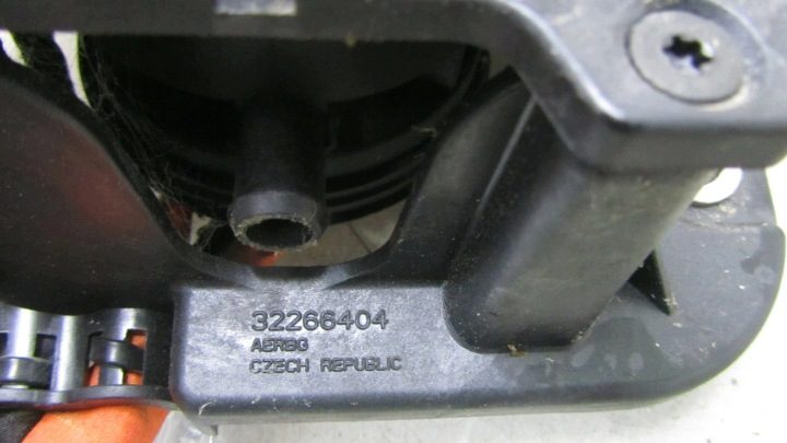 Разъем зарядки Volvo XC40 32286564 32266404, фото 2