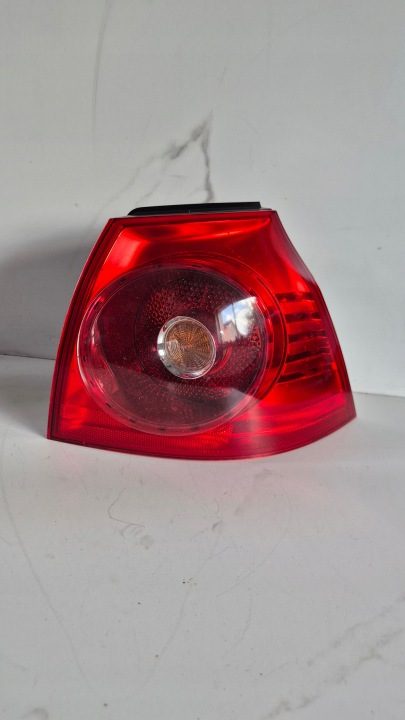 Фонарь правый задний VW GOLF V VARIANT (1K5) 1K6945096N 0.0L дизель 77 кВт 2005, фото 4