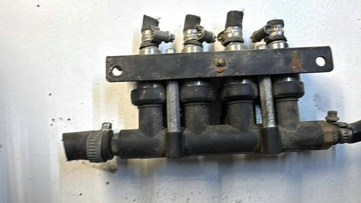 ТОПЛИВНАЯ РАМПА ГАЗА ГБО 67R-016409 110R-006410 BARRACUDA ФОРСУНКИ, фото 3