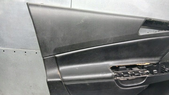 ОБШИВКА ДВЕРИ ЛЕВАЯ ПЕРЕДНЯЯ VW PASSAT B6 2.0TDI 05-10R СЕДАН, фото 3